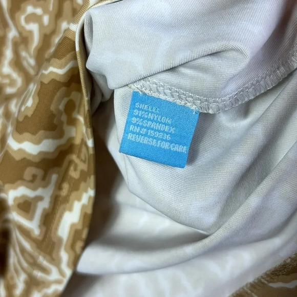 J. Mclaughlin Signature Tee XS Folklore Geometric Gold Beige Catalina Cloth - Picture 6 of 9